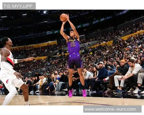 费尔斯狂砍28分创生涯新高7号秀15投10中三分6中5助力球队胜利